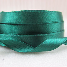 Load image into Gallery viewer, 25 Yards 3/8&quot; Solid Color Satin Ribbon
