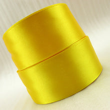 Load image into Gallery viewer, 25 Yards 1.5&quot; Solid Color Satin Ribbon
